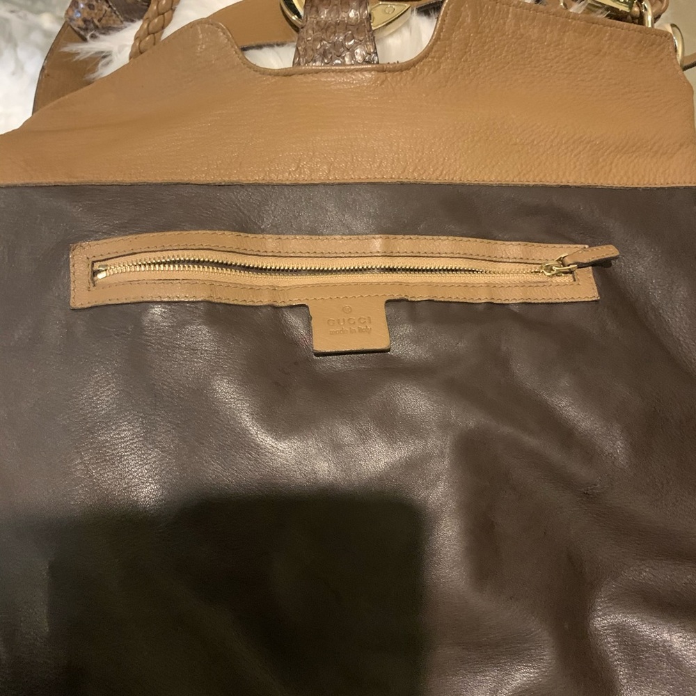 💕⬇️ SALE ⬇️💕 Gucci Python Hobo - Picture 16 of 17